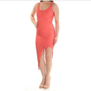 Body con dress/ coral